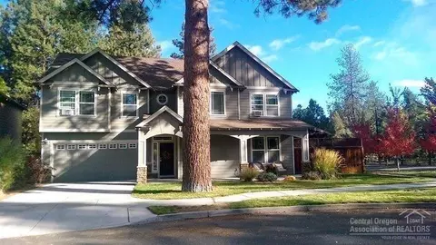 61502 Tall Tree Ct, Bend, OR 97702 photo 1