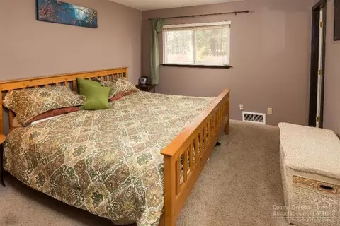 60247 Agate Rd, Bend, OR 97702 photo 12