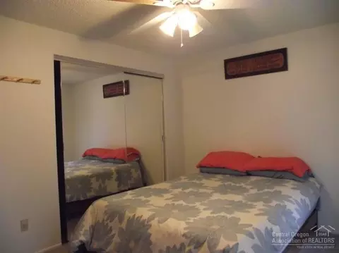 60854 Ruby Pl, Bend, OR 97702 photo 12