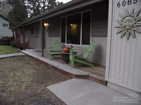 60854 Ruby Pl, Bend, OR 97702 photo 1
