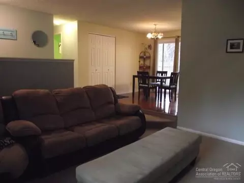 60854 Ruby Pl, Bend, OR 97702 photo 7