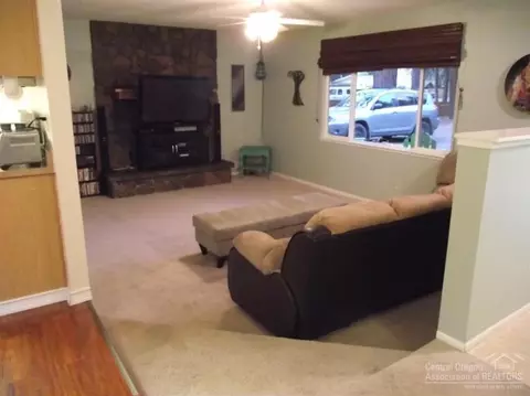 60854 Ruby Pl, Bend, OR 97702 photo 6
