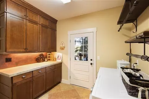 63172 Riverstone Dr, Bend, OR 97701 photo 15