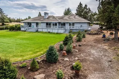 22180 Bear Creek Rd, Bend, OR 97701 photo 4