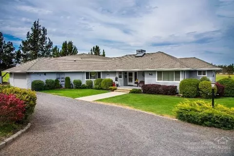 22180 Bear Creek Rd, Bend, OR 97701 photo 1