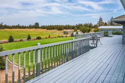 22180 Bear Creek Rd, Bend, OR 97701 photo 5