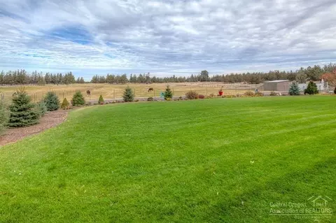 22180 Bear Creek Rd, Bend, OR 97701 photo 23
