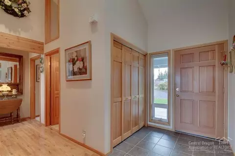 22180 Bear Creek Rd, Bend, OR 97701 photo 12