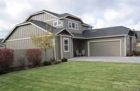 60893 Garrison Dr, Bend, OR 97702 photo 1