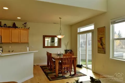 60893 Garrison Dr, Bend, OR 97702 photo 11