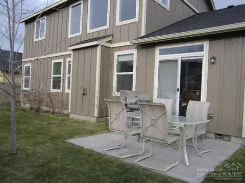 60893 Garrison Dr, Bend, OR 97702 photo 22
