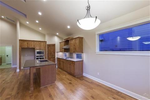 20198 SE Stonegate Dr, Bend, OR 97702 photo 8