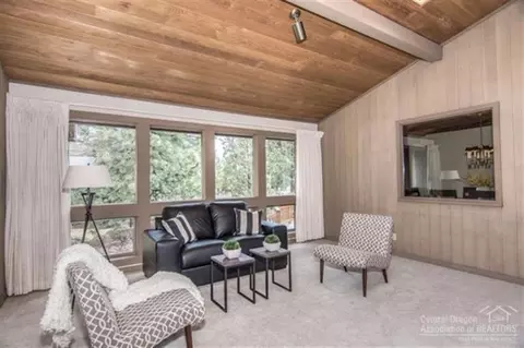 60443 Woodside Loop, Bend, OR 97702 photo 10