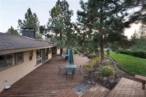 60443 Woodside Loop, Bend, OR 97702 photo 21