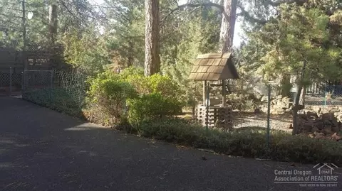 19956 Terrace Ln, Bend, OR 97702 photo 23