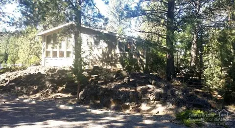 19956 Terrace Ln, Bend, OR 97702 photo 1