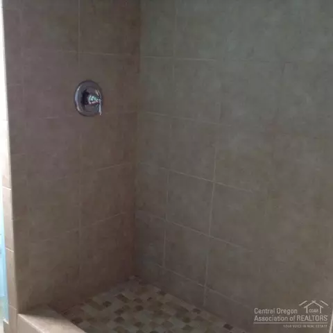 1636 NE 7th St, Bend, OR 97701 photo 8