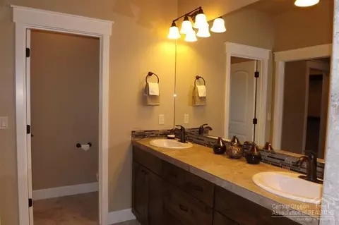 63125 Pikes Ct, Bend, OR 97701 photo 15