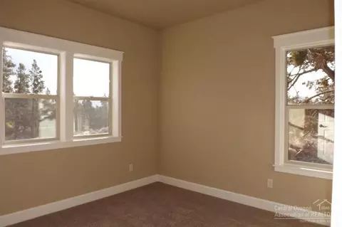63125 Pikes Ct, Bend, OR 97701 photo 22