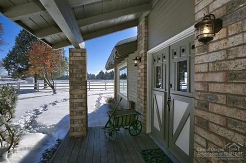 65161 Highland Rd, Bend, OR 97701 photo 2