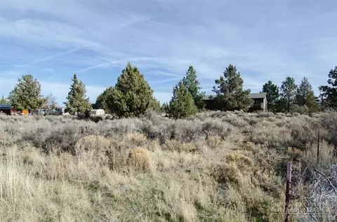 62855 Daniel Rd, Bend, OR 97702 photo 3