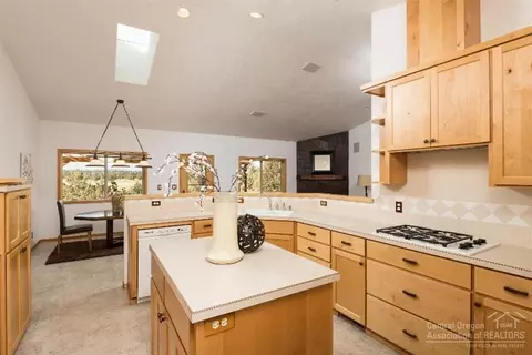62730 Todd Rd, Bend, OR 97701 photo 16