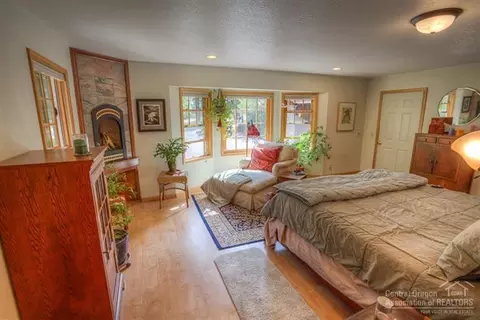 60773 River Bend Dr, Bend, OR 97702 photo 14