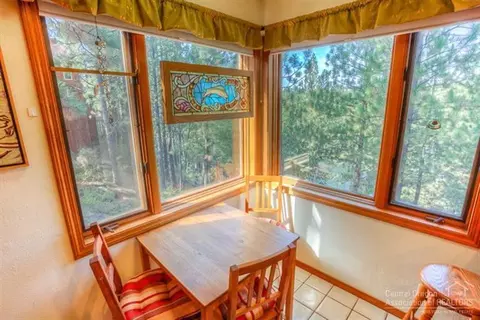60773 River Bend Dr, Bend, OR 97702 photo 7