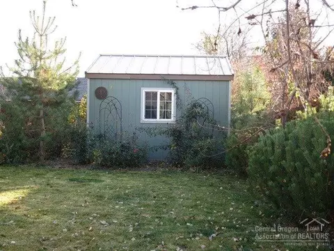 715 E Ridgeview Dr, Culver, OR 97734 photo 17