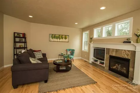 20979 Avery Ln, Bend, OR 97702 photo 7