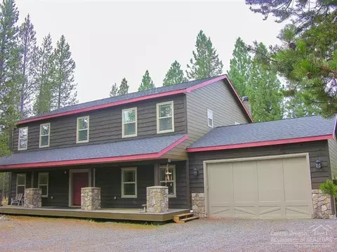 56235 Stellar Dr, Bend, OR 97707 photo 1