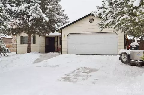 20764 Gallop Rd, Bend, OR 97701 photo 13