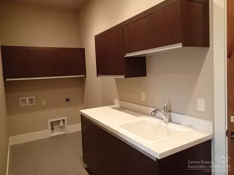 61346 Kindle Rock Loop, Bend, OR 97702 photo 10