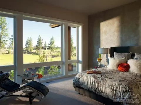 61346 Kindle Rock Loop, Bend, OR 97702 photo 6
