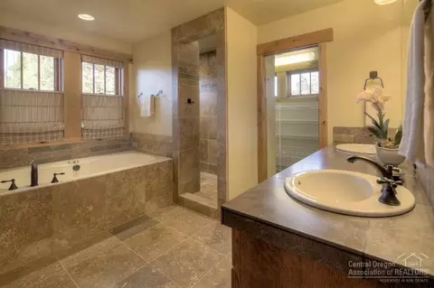 63178 Riverstone Dr, Bend, OR 97701 photo 23