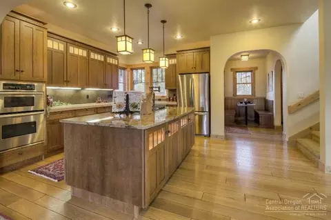 63178 Riverstone Dr, Bend, OR 97701 photo 9