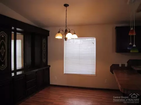 1884 NE 5th St, Bend, OR 97701 photo 7