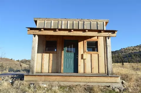 34203 Burnt Ranch Rd, Mitchell, OR 97750 photo 17