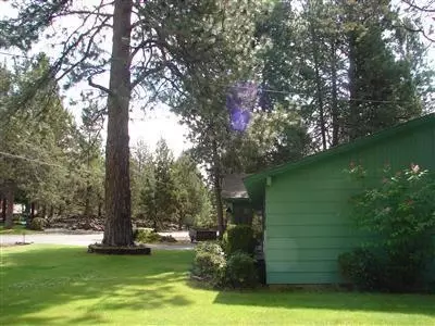 20391 Illahee Dr, Bend, OR 97702 photo 7