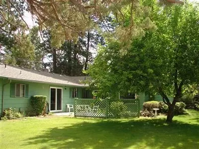 20391 Illahee Dr, Bend, OR 97702 photo 5