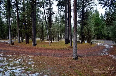 53208 Big Timber Dr, La Pine, OR 97739 photo 3