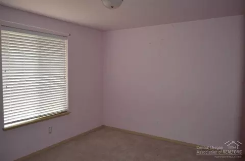 53208 Big Timber Dr, La Pine, OR 97739 photo 13