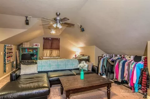 20889 Crested Ct, Bend, OR 97701 photo 14