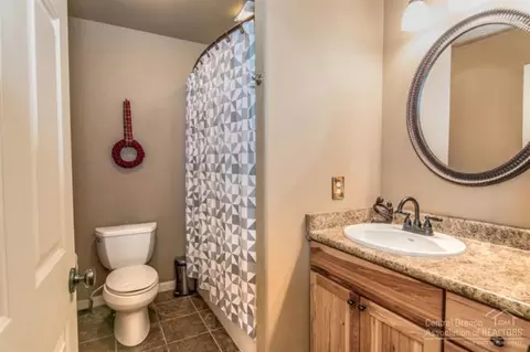 20889 Crested Ct, Bend, OR 97701 photo 15