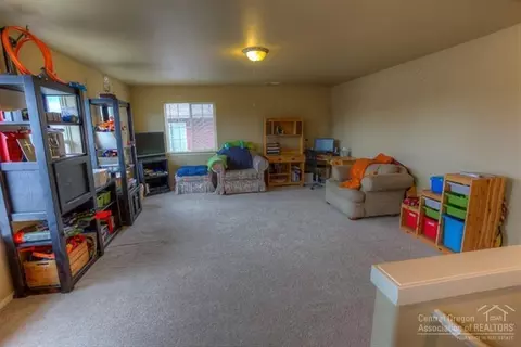 21159 SE Clairaway Ave, Bend, OR 97702 photo 14