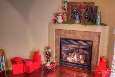 21159 SE Clairaway Ave, Bend, OR 97702 photo 8
