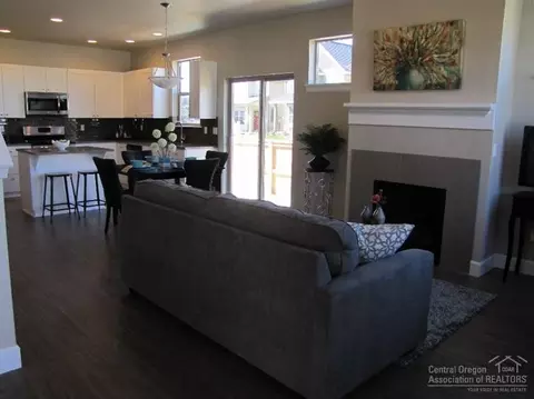 20519 Avro Pl, Bend, OR 97701 photo 7