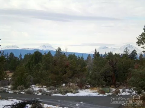 63465 Hamehook Rd, Bend, OR 97701 photo 3