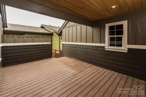 61065 SE Ruby Peak Ln, Bend, OR 97702 photo 12