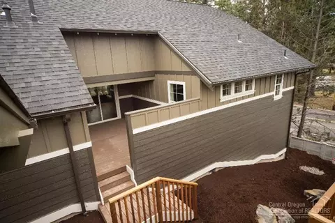 61065 SE Ruby Peak Ln, Bend, OR 97702 photo 14